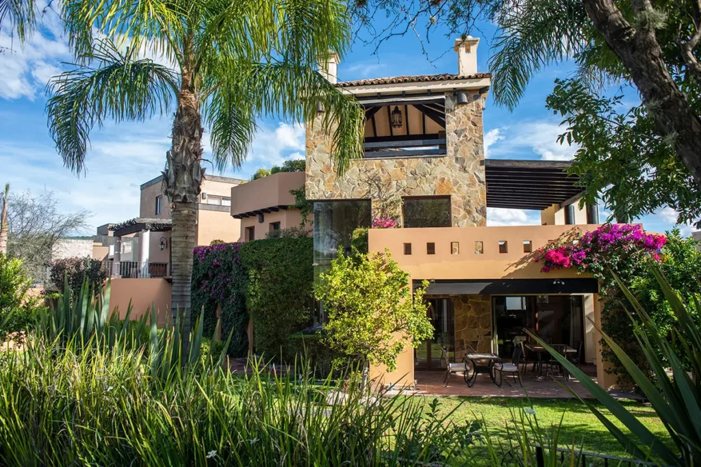 Luxury villa with landscaped gardens at Las Ventanas San Miguel de Allende